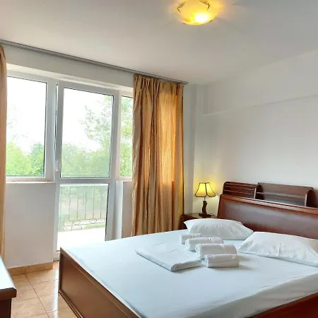 Guest house Ambasador Boutique *