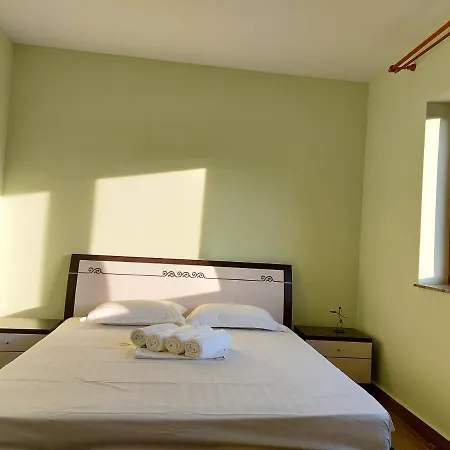 Ambasador Boutique Guest house *